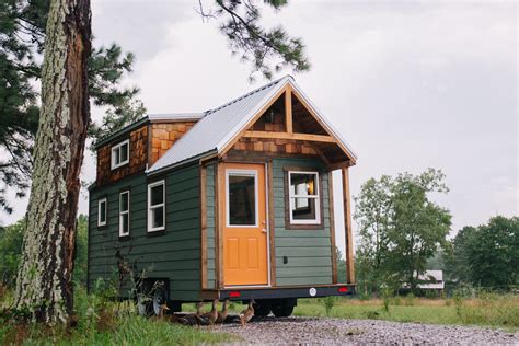 Wind river tiny homes - Wind River Tiny Homes is based in Chattanooga, Tennessee and design and manufacture tiny homes on wheels (THOW). Wind River Tiny Homes offers tiny houses that are RV certified. Their tiny homes range in length from 20 - 38 ft. All of their homes have a customizable look and their past models feature modern designs with …